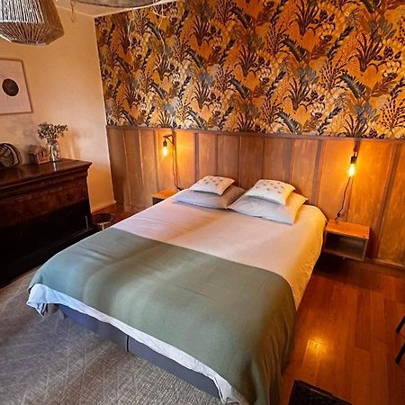 Une Ferme En Ville Брон Экстерьер фото
