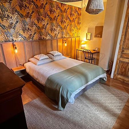Une Ferme En Ville Брон Экстерьер фото